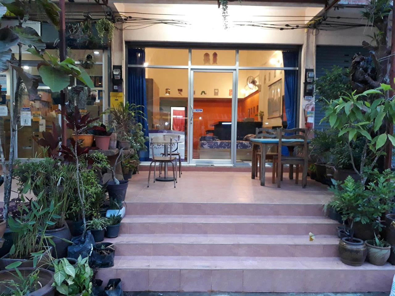 Pearl Beach Holiday Apartments Koh Chang Exterior photo